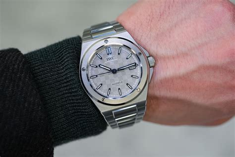 iwc nicola savino|HANDS.